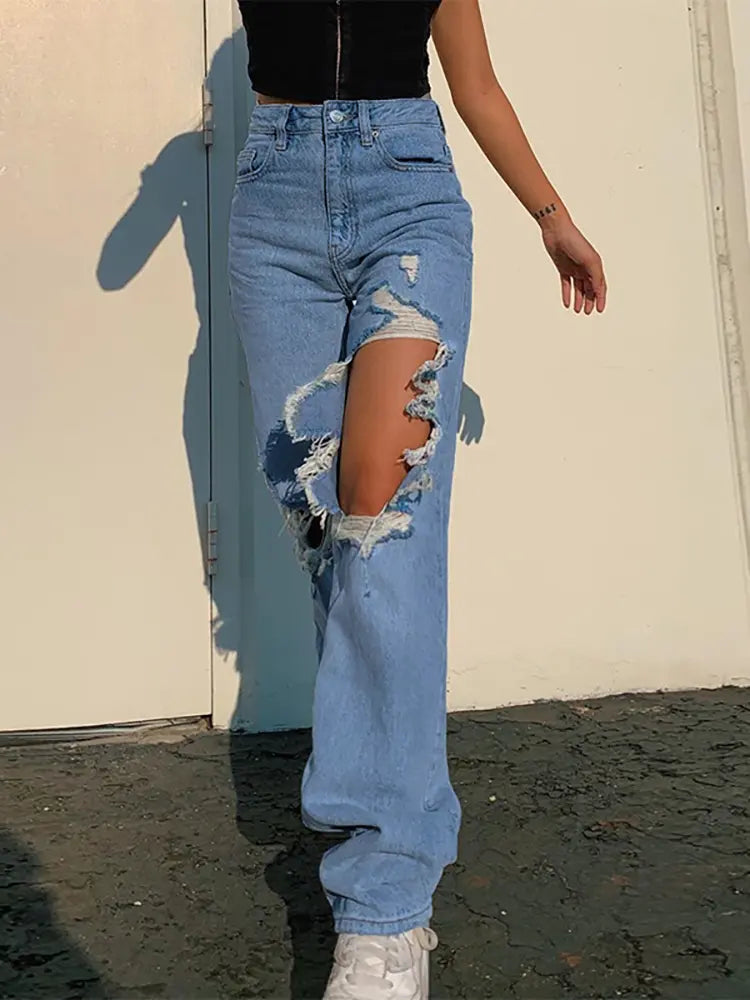 Summer Jeans mat lousem, geradem Been a Rëss