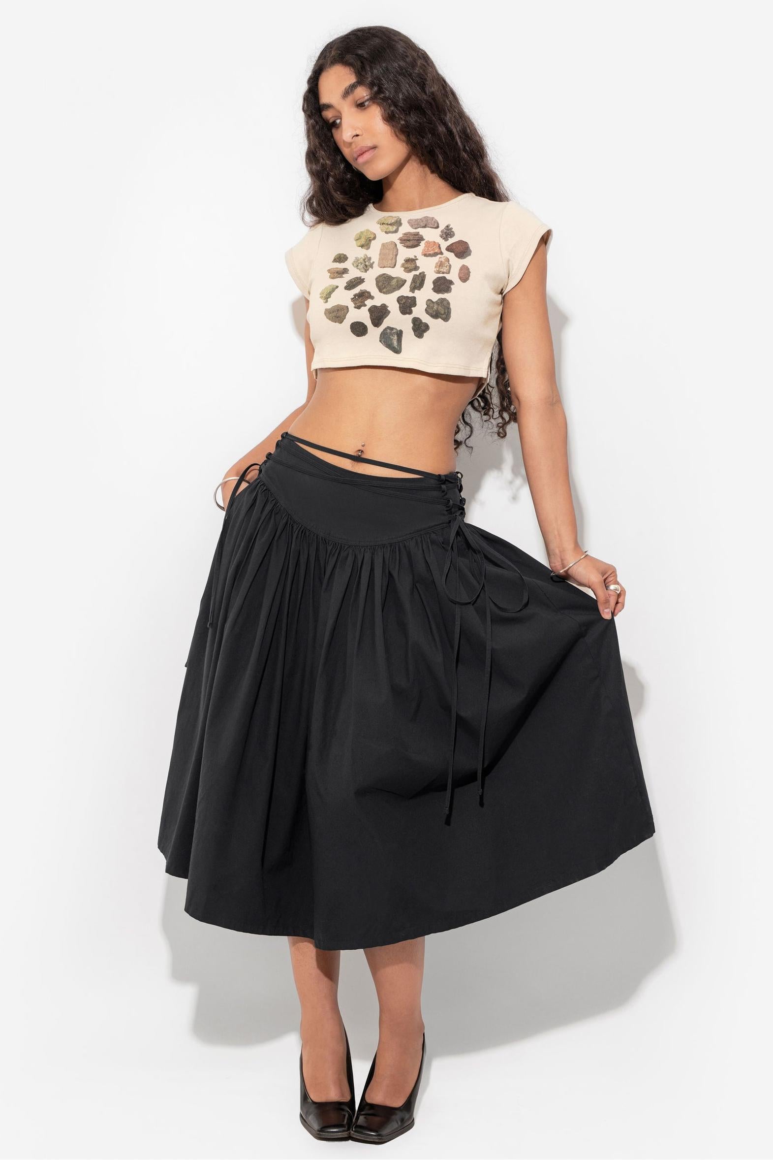 Twisting Vines Skirt In Charcoal