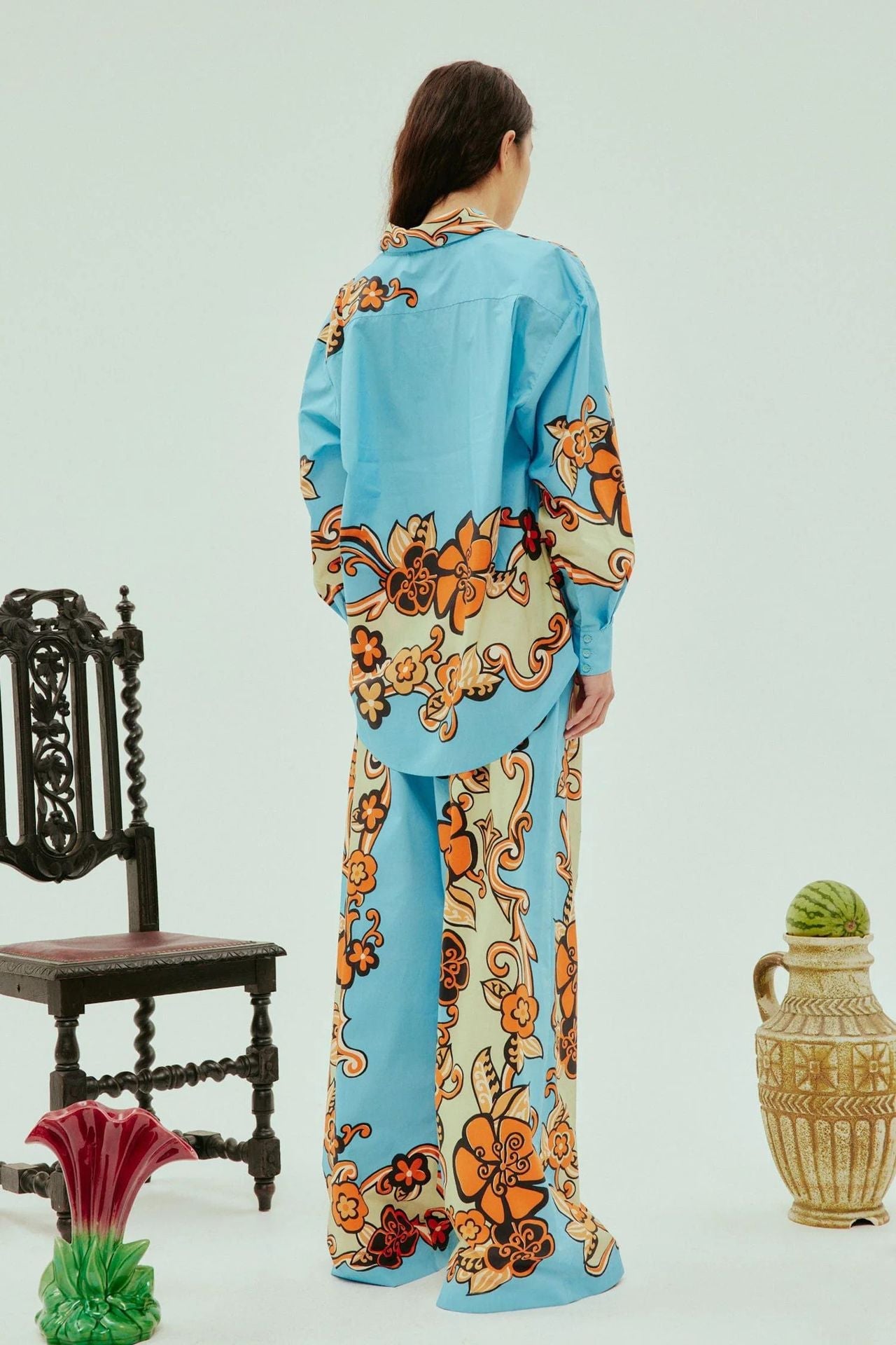 Set casual a vestibilità ampia con motivo floreale vivace