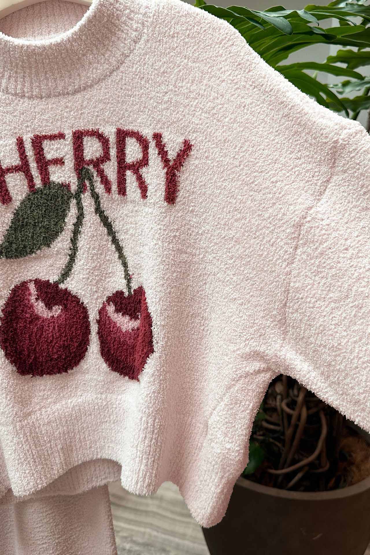 Soft Half Velvet Milk Cherry Set