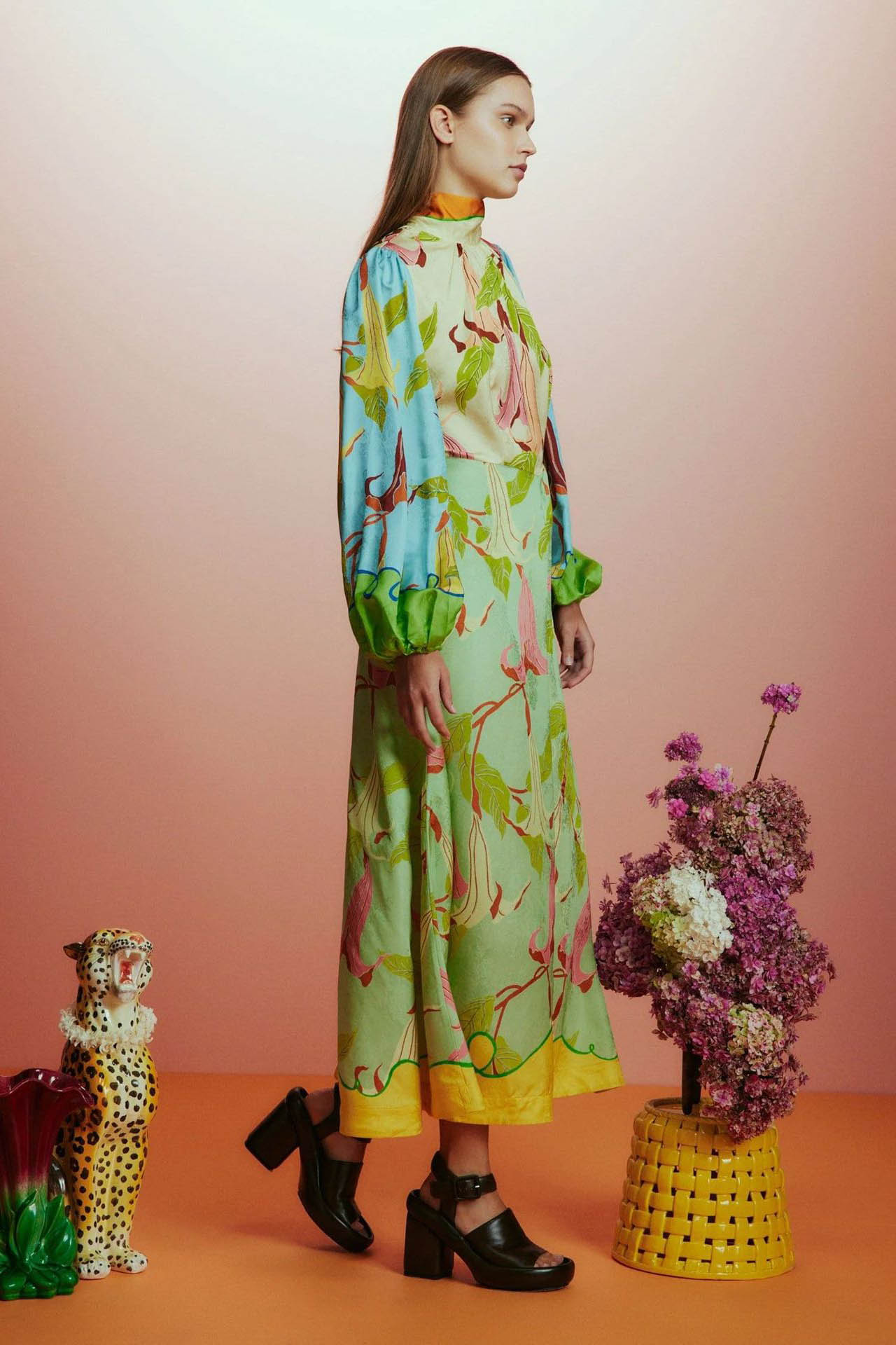 उच्च कॉलर लालटेन आस्तीन पैचवर्क ड्रेस