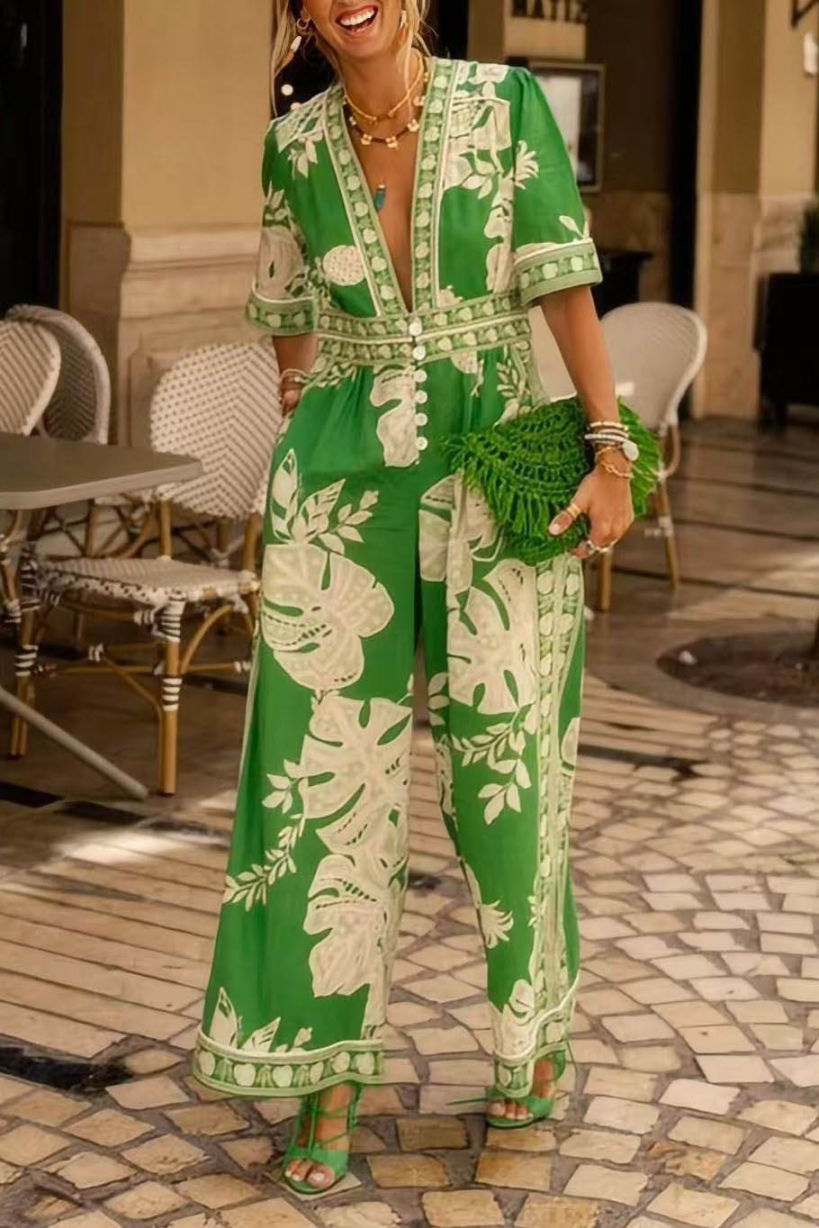 Stylish V-Neck Printed Jumpsuit