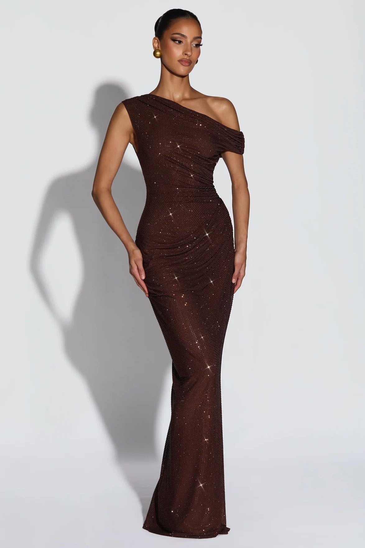 Iridescerende satin maxi-kjole