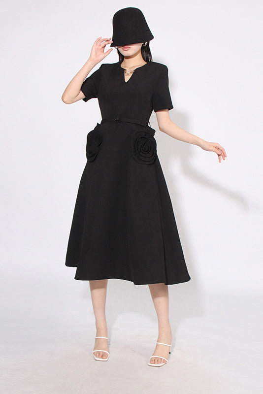 Grace Floral Appliqué Kortärmad midiklänning