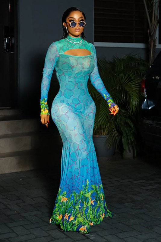 Robe moulante dos nu à col halter