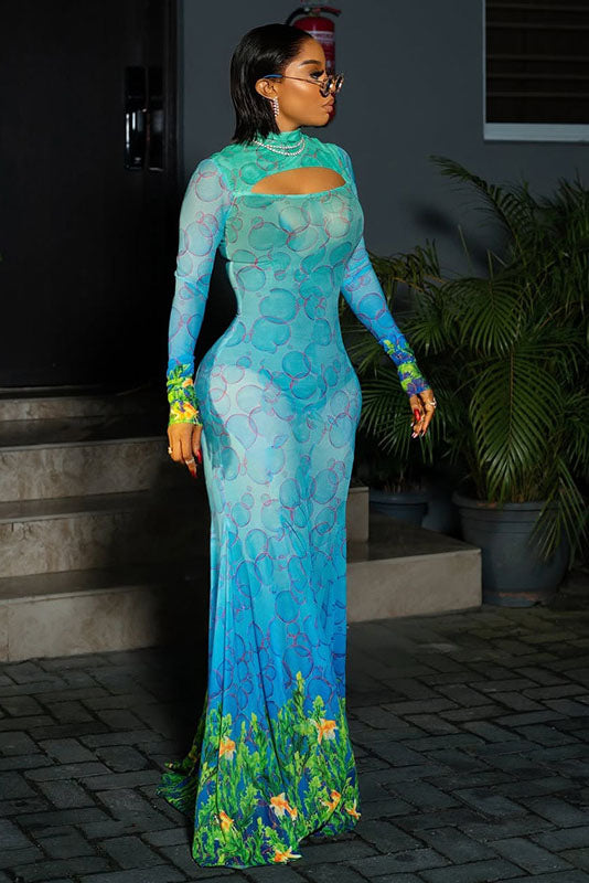 Robe moulante dos nu à col halter