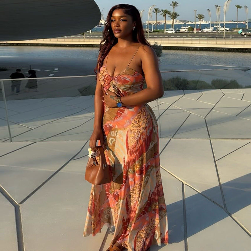 Rygfri halterneck tætsiddende kjole