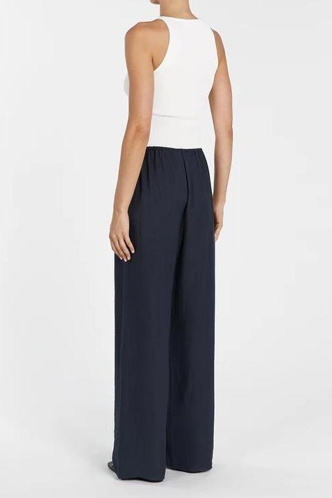 Asymmetrescht Set mat Twist-Detail Top aus Léngenmix