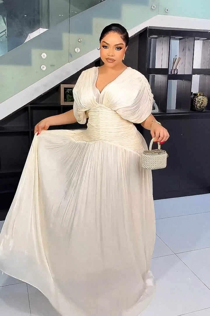 नीलिम किनारा आभा लंबा वस्त्र