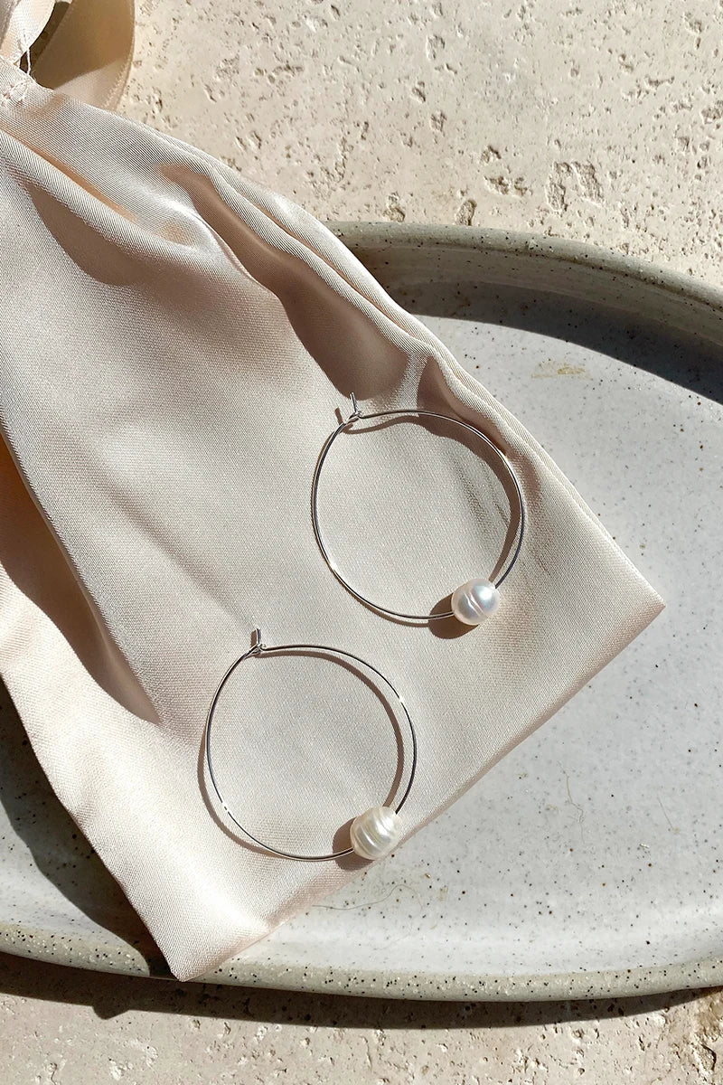 Simple Pearl Fine Wire Hoops - Cream/Silver