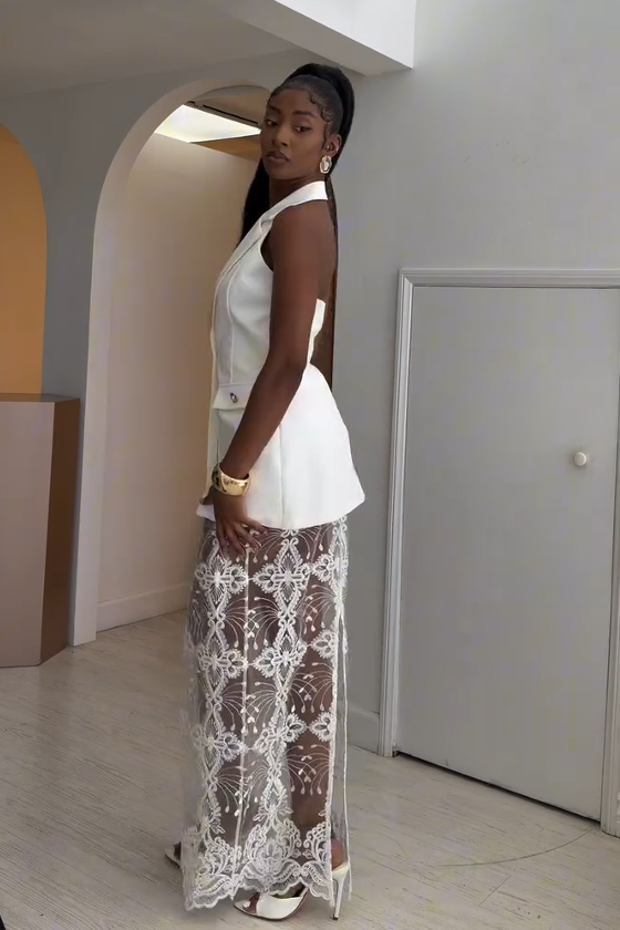 Krótki top w paski w stylu retro