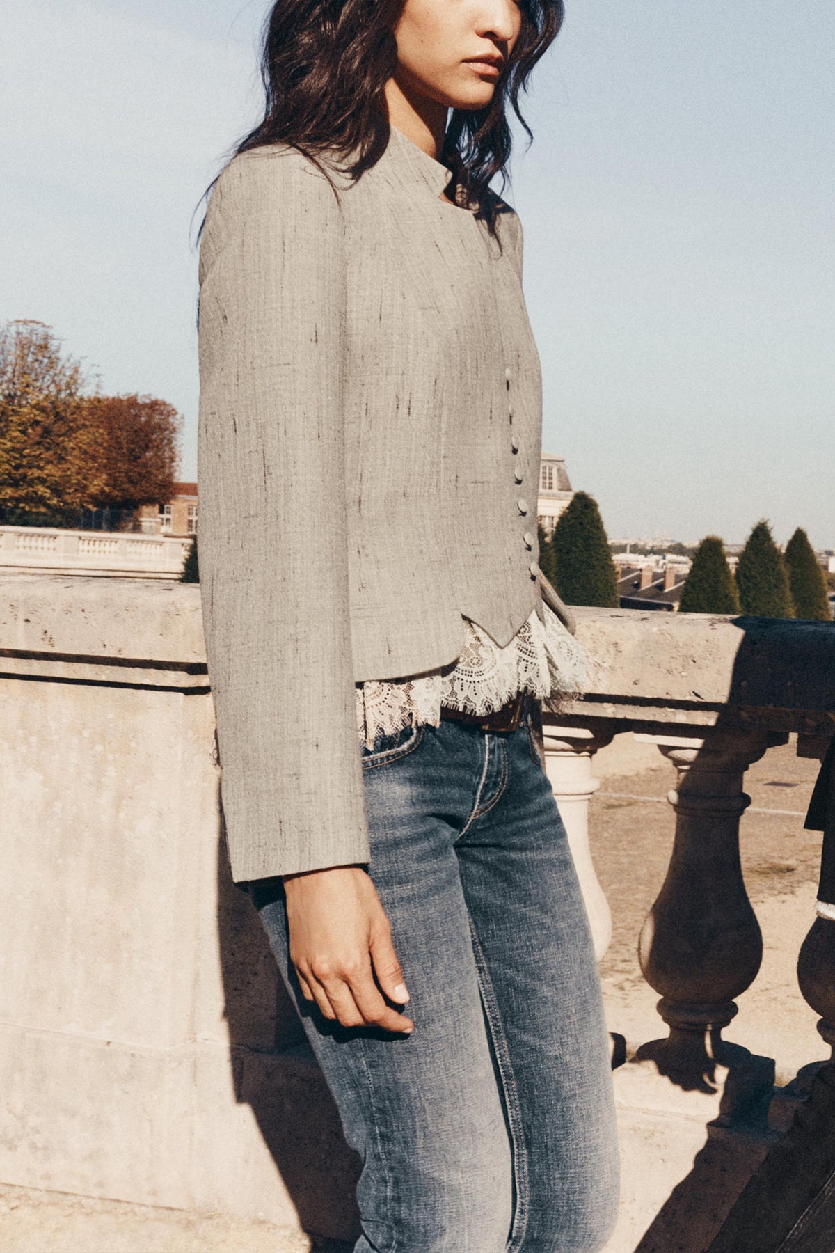 Gro Jacket mat Stehkrag a Taille-Schnëtt