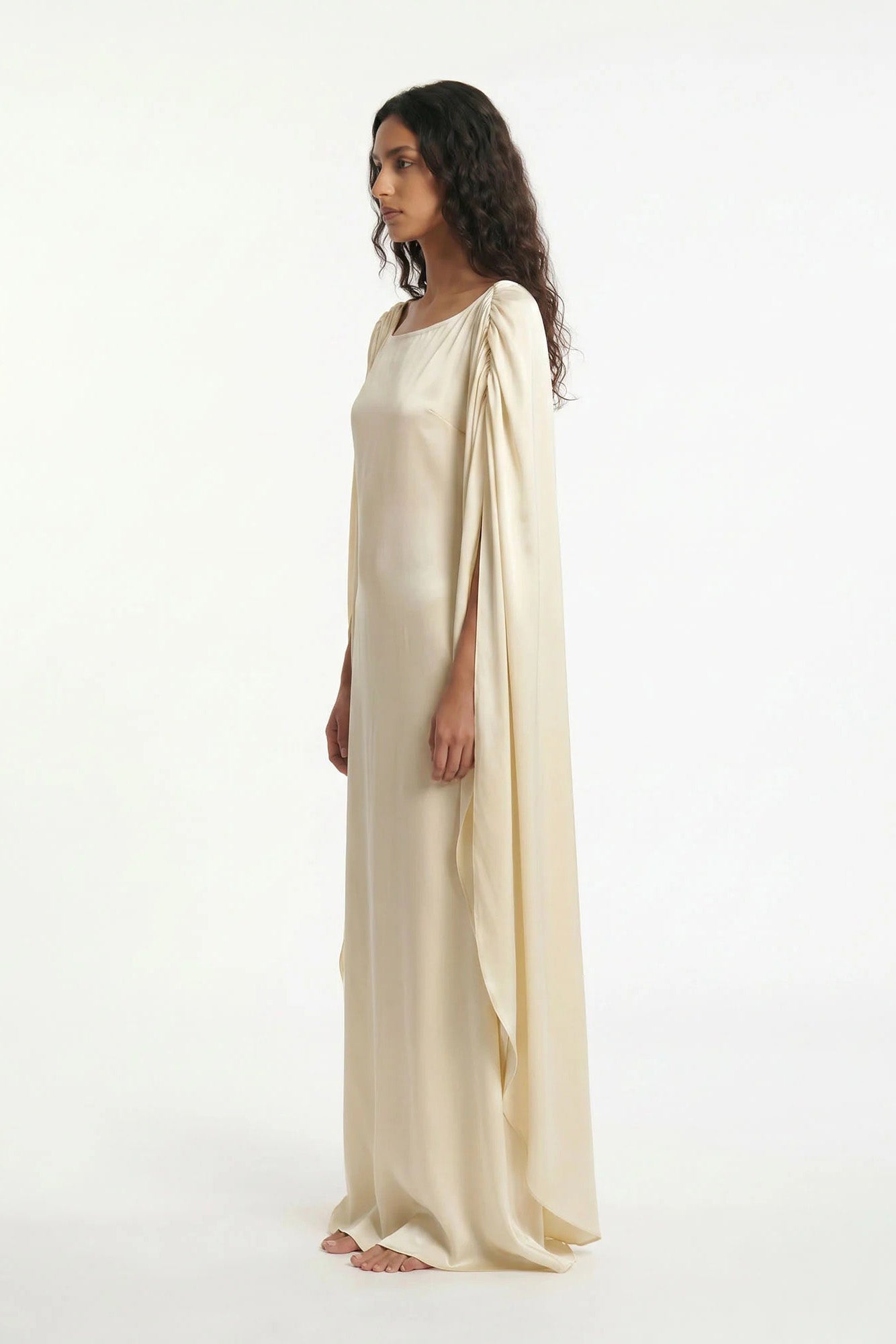 Maxi šaty White Cape Flow