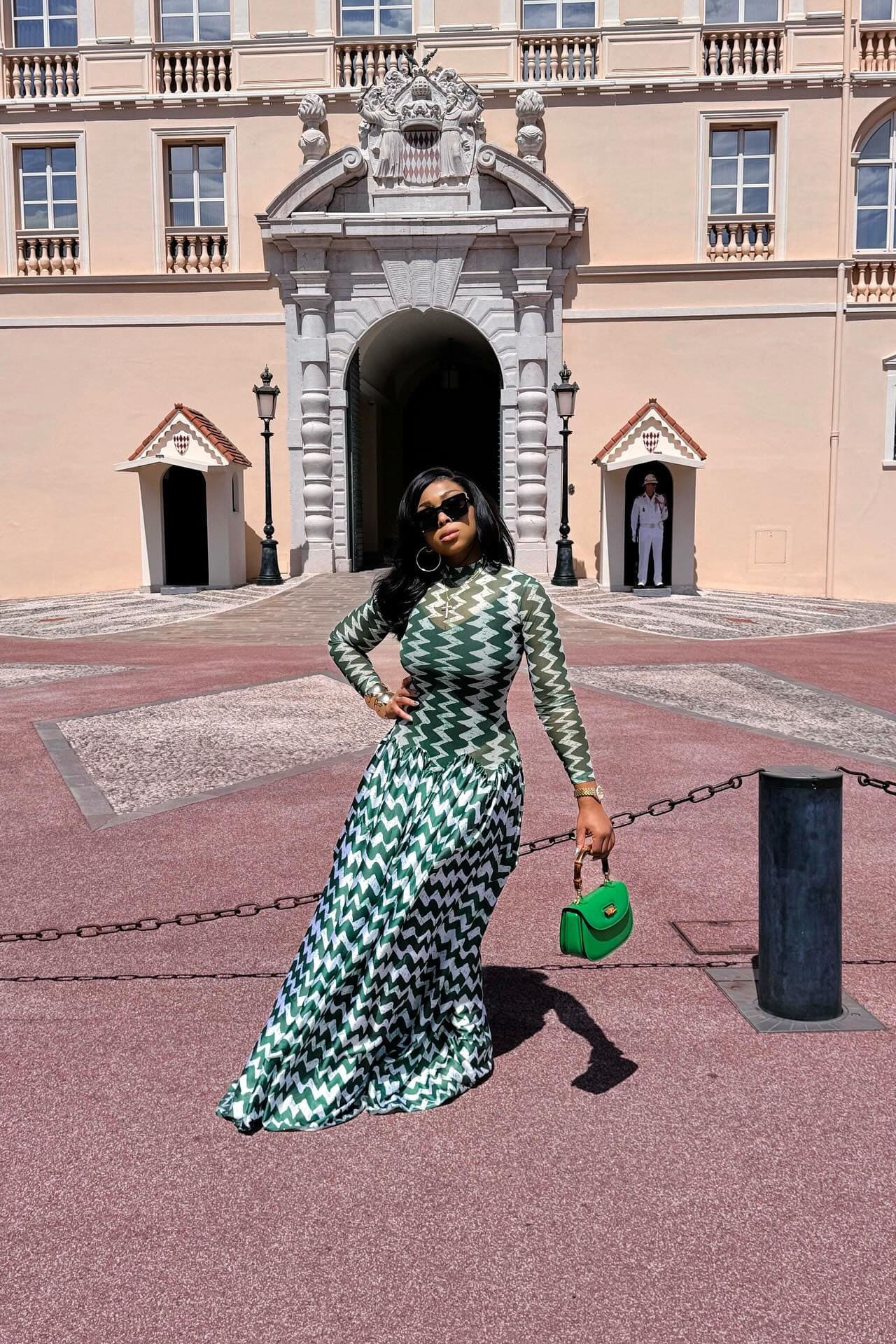 Zigzag Monte Carlo Maxikjole