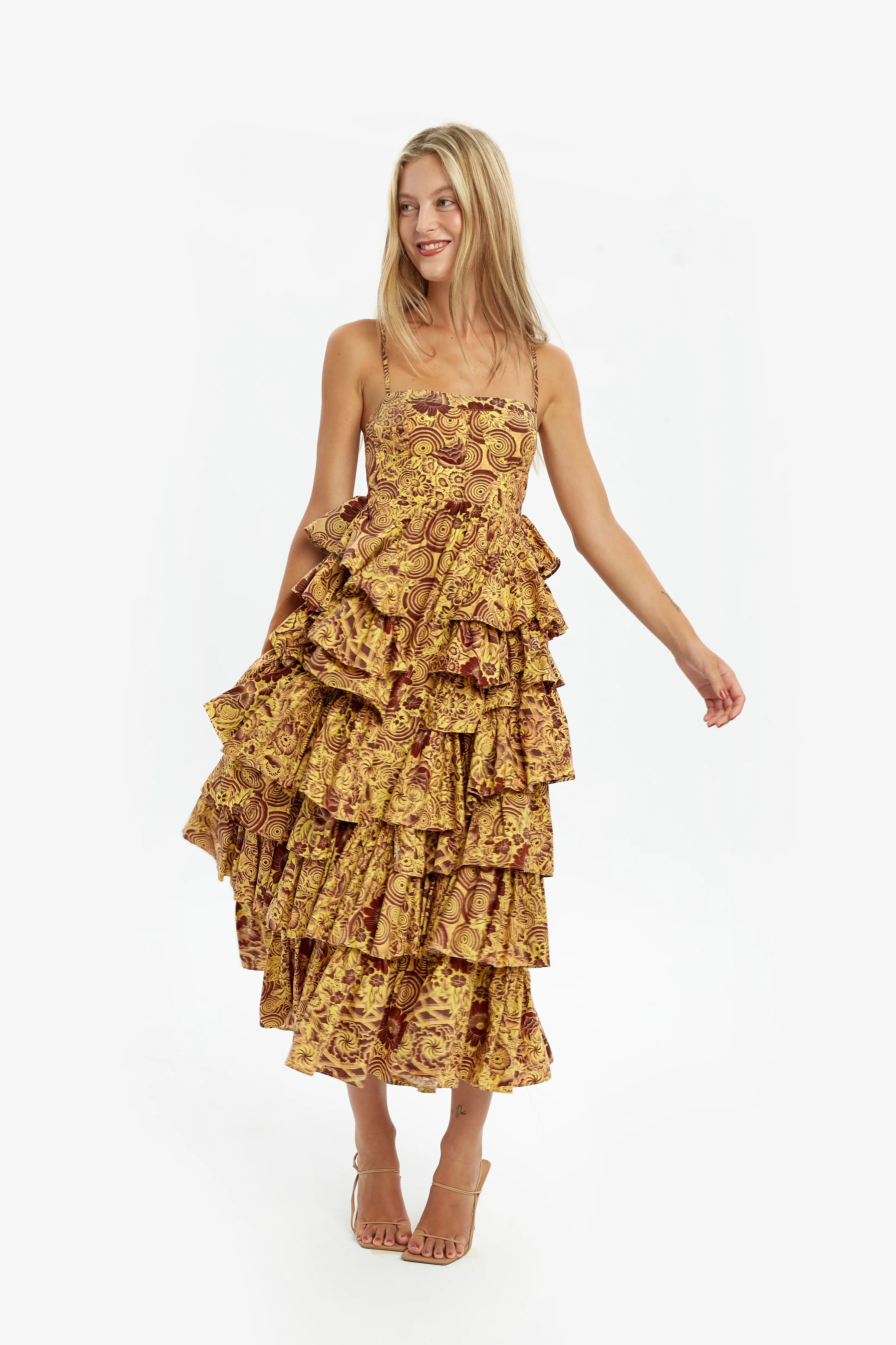 Robe midi vintage à volants superposés