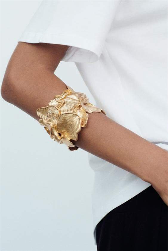 Metallic Textured Flowers Bracelet-Sunfere