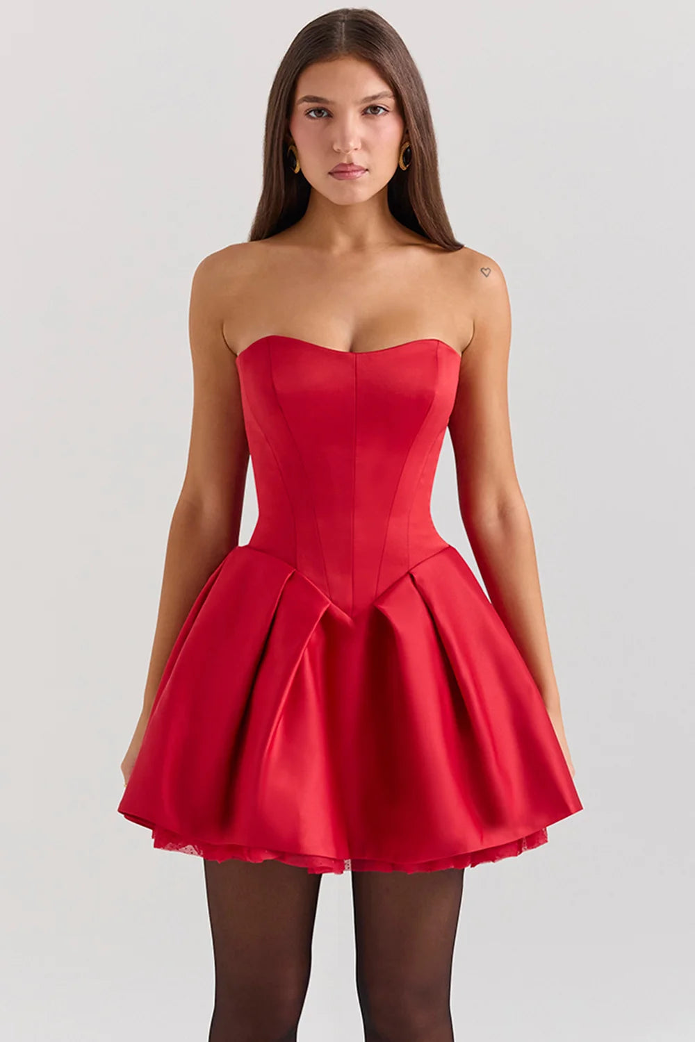 Robe Mini en Satin Rouge avec Nœud Détachable